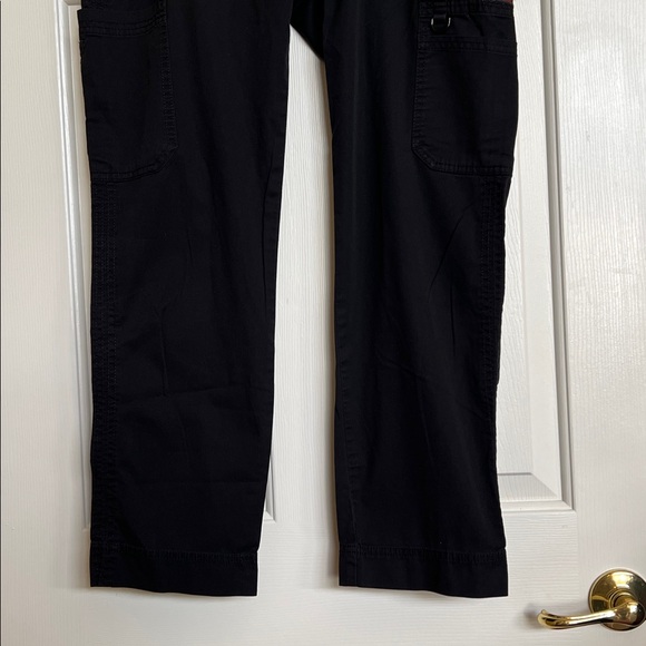 Koi stretch scrub pants - Picture 3 of 11